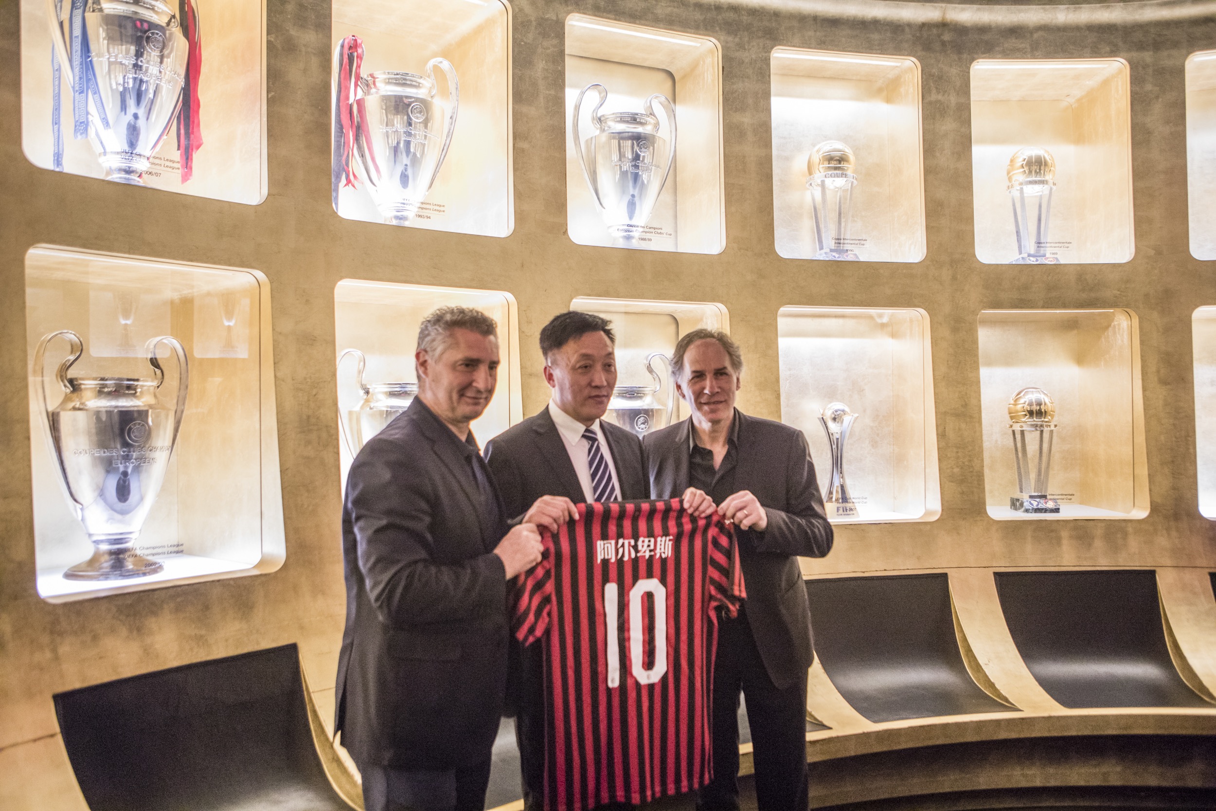 [NBA]篮下肆虐！迪亚巴特前场板接暴扣