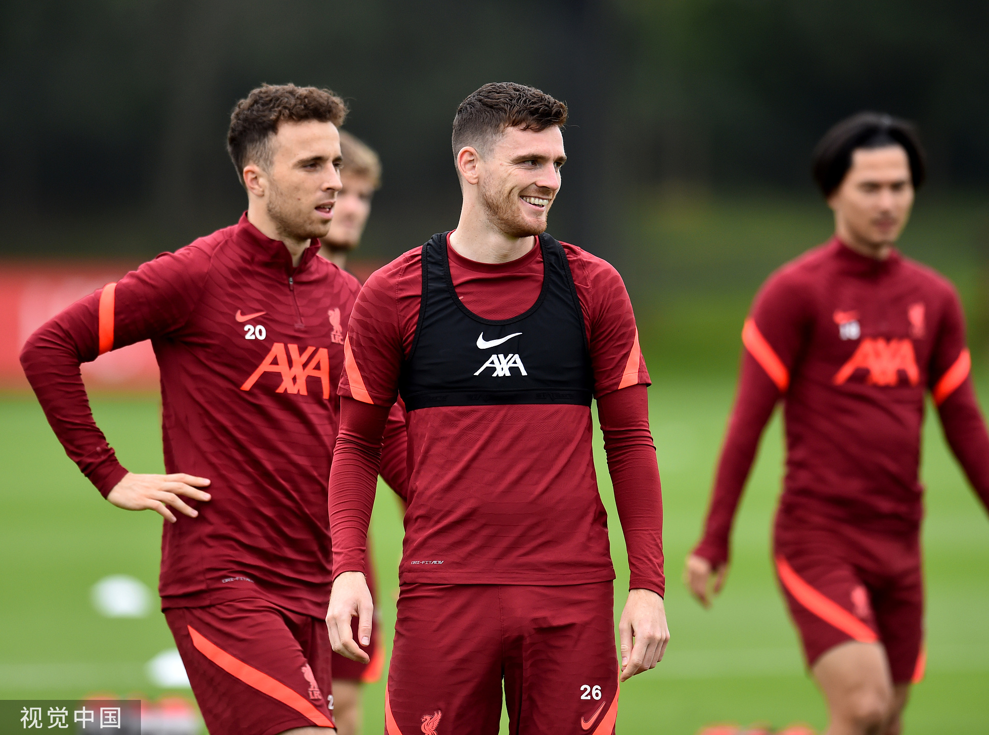 《解限机》短评：左右摇摆的四不像