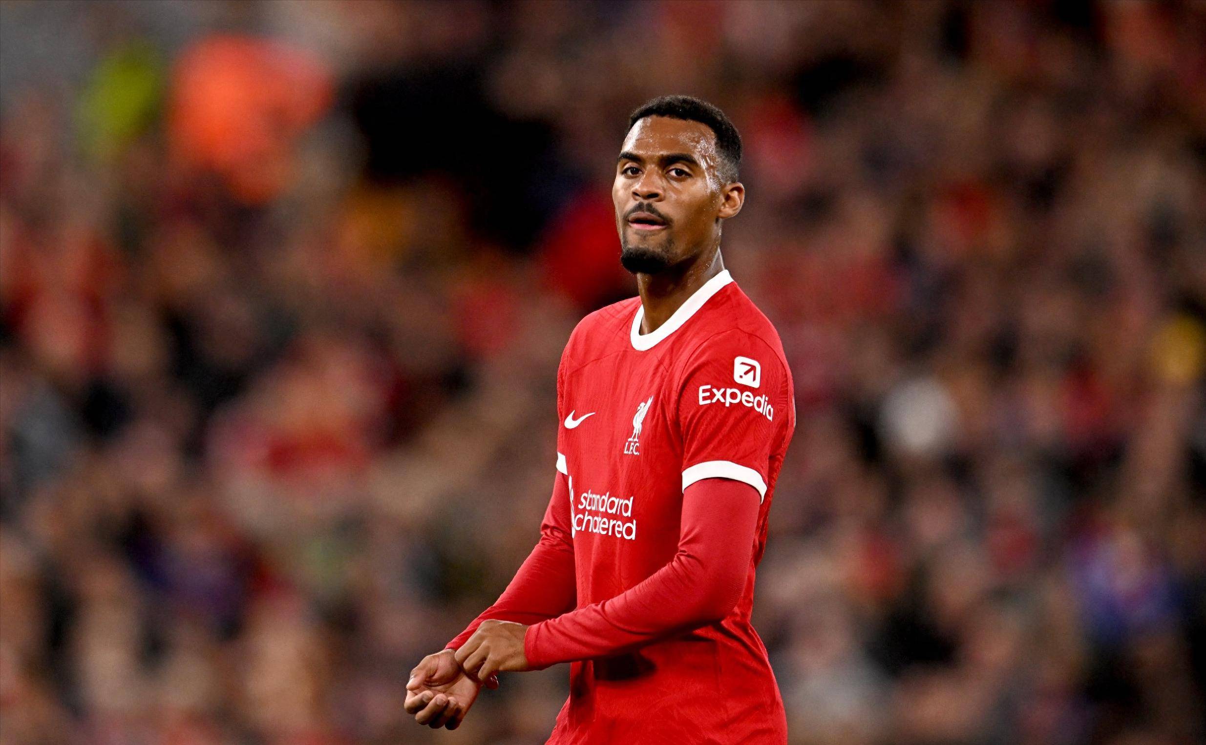 《无畏契约手游》黄金周福利揭秘：百万现金、限定皮肤只是开始