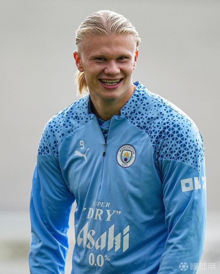 《鸣潮》今日正式公测，WeGame同步上线，一键账号互通