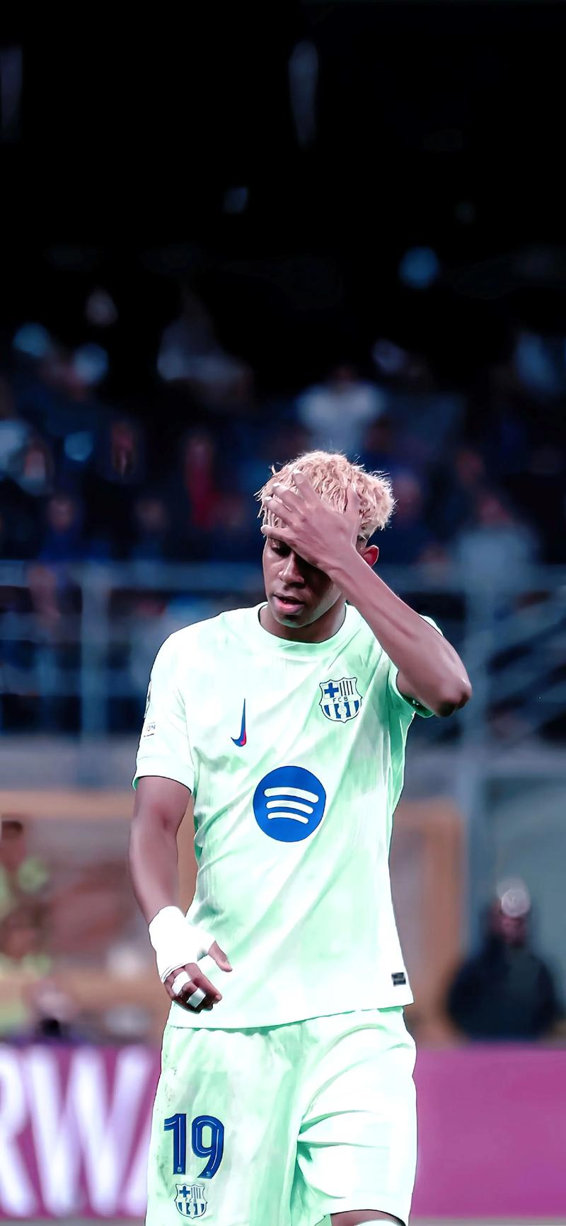 中国女篮主教练宫鲁鸣：对标一流强队 坚持“三全”方针