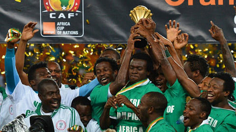 布朗公开猛烈抨击裁判被罚35万美元！曾豪言无惧罚款：想罚多少就罚多少