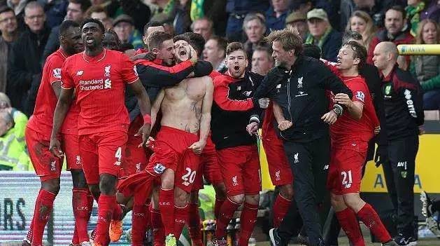 火箭终结3连败！杜兰特轰28+10接管关键时刻：两次暴扣杀死比赛