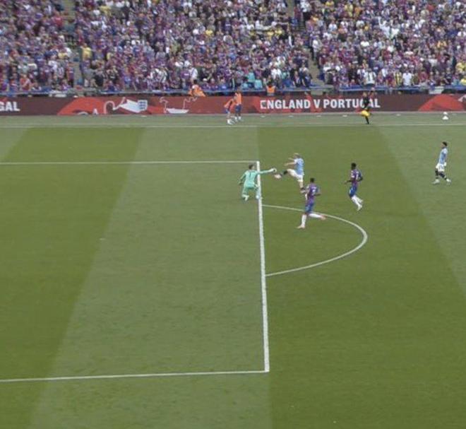 CBA：浙江男篮险胜青岛