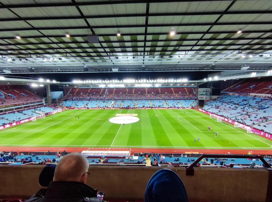 PRX冠军赛揭幕战大胜，XLG掉进败者组