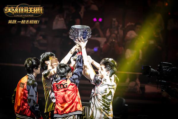 Vitality 荣获2025年BLAST Rivals春季赛冠军